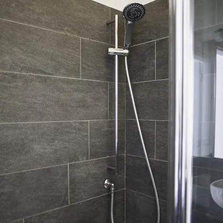 Italianway-san Barnaba Apartman *