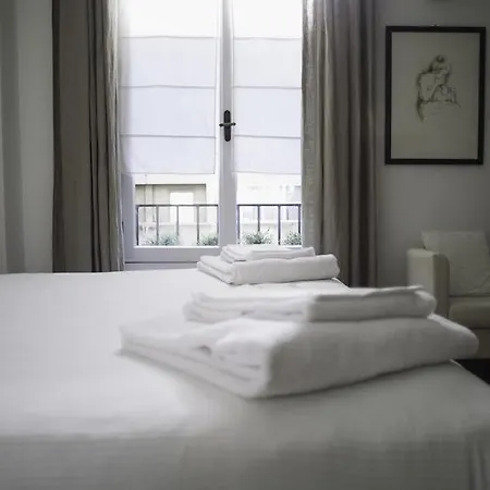 Italianway-san Barnaba Apartman *